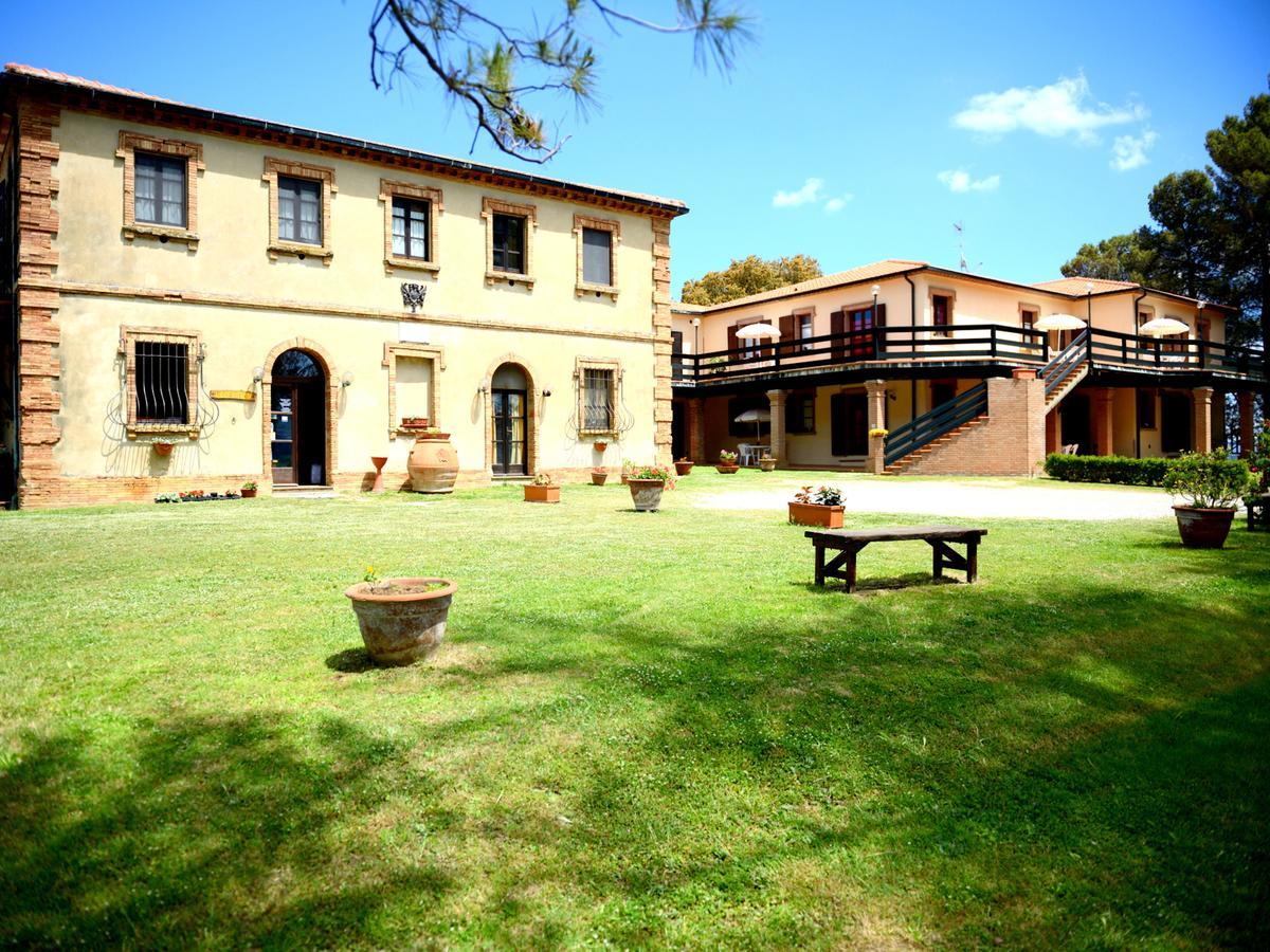 Aparthotel San Francesco Pomarance Exteriér fotografie